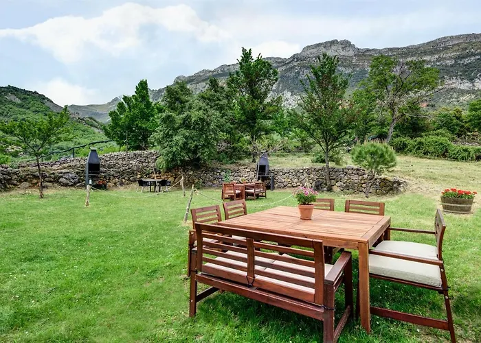 Molinias Semesterbostad *